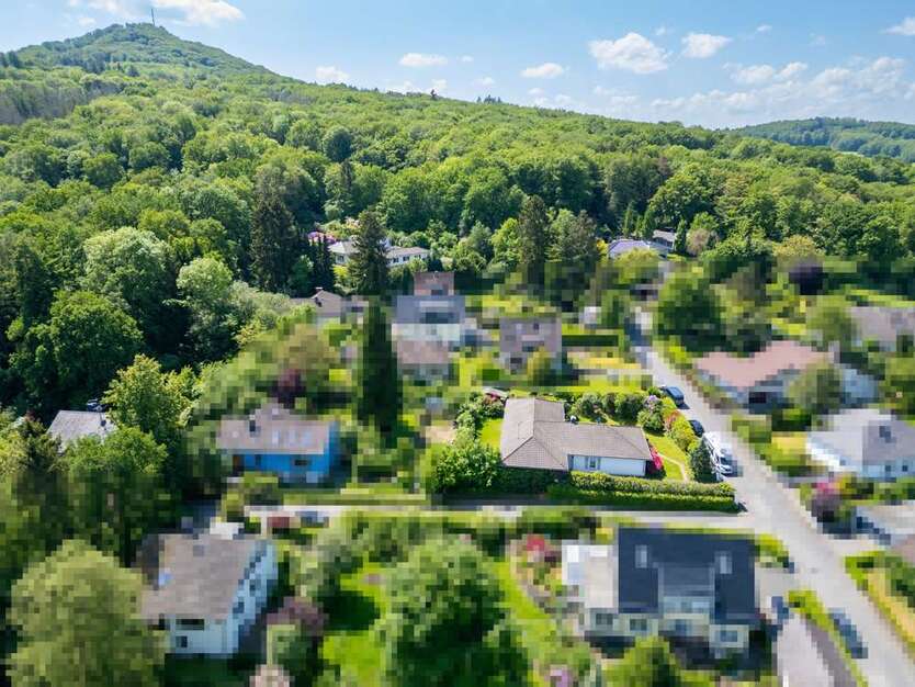 Haus zum Kaufen in Königswinter 998.000 € 202 m²