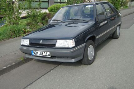 Renault R 11