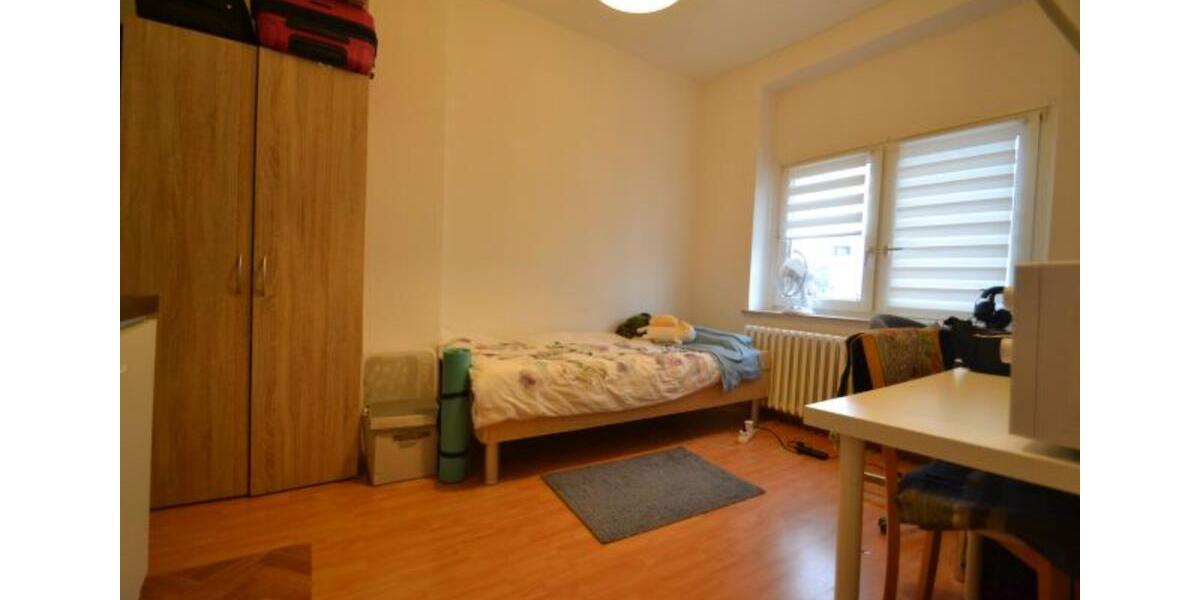 Mehrfamilienhaus, Wohnhaus Bonn Hardtberg - 12 Zimmer, 210 m&sup2;, 590.000&euro; | Angebot:25782307