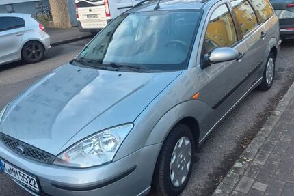 Ford Focus 131.200 km 1.800 &euro; Köln 50827