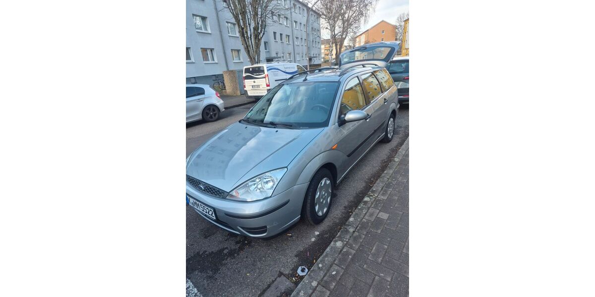 Ford Focus 131.200 km 1.800 &euro; Köln 50827