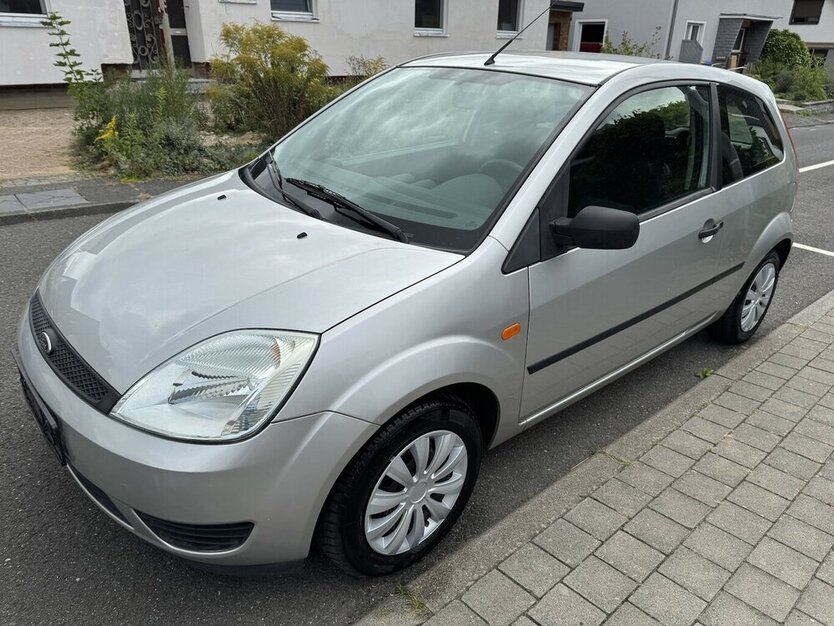 Fiesta Viva X Klima ZV el.FH 1.Hand 78.500 km !!