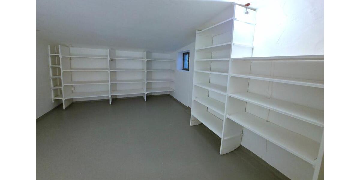 Reihenhaus Wachtberg - 6 Zimmer, 157 m&sup2;, 2.390&euro; | Angebot:25840044
