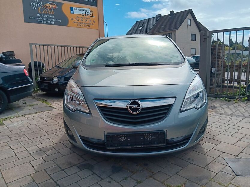 Opel Meriva 211.000 km 2.999 € Kuchenheim 53881