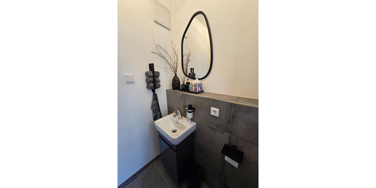 Reihenhaus Köln Porz - 5 Zimmer, 143 m&sup2;, 2.600&euro; | Angebot:26449177
