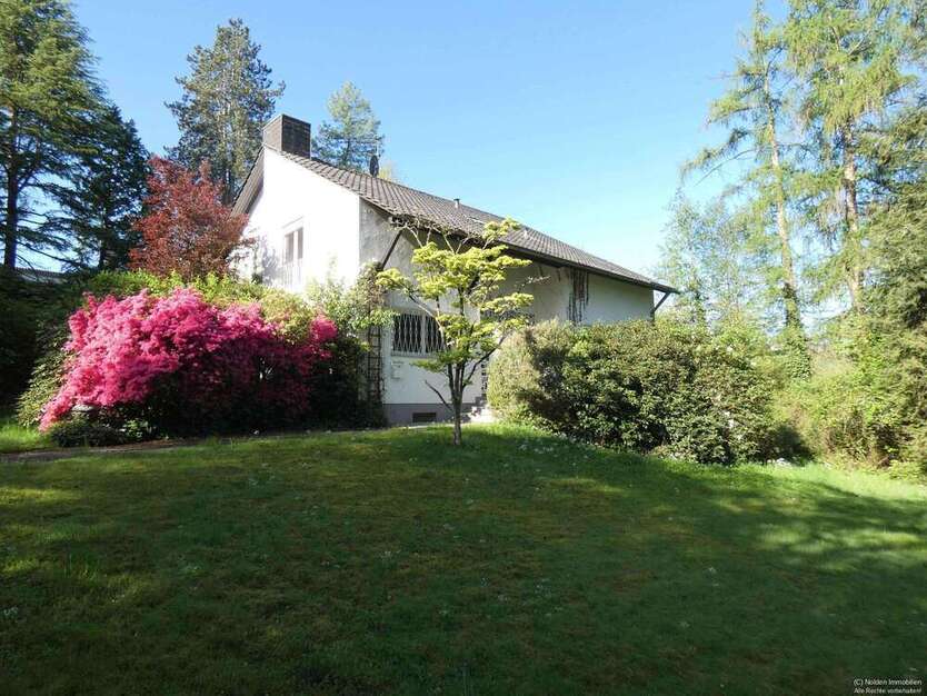 Haus zum Kaufen in Eitorf 900.000 € 164 m²
