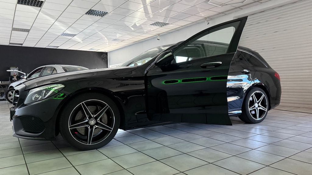 Mercedes-Benz C 250 205.000 km 17.300 &euro; Troisdorf 53840