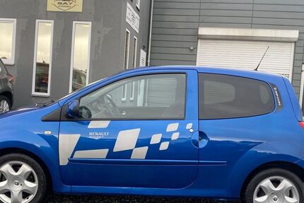 Renault Twingo 144.000 km 2.990 &euro; Euskirchen 53881