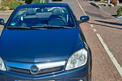 Opel Tigra 113.000 km 2.500 € ALFTER 53347