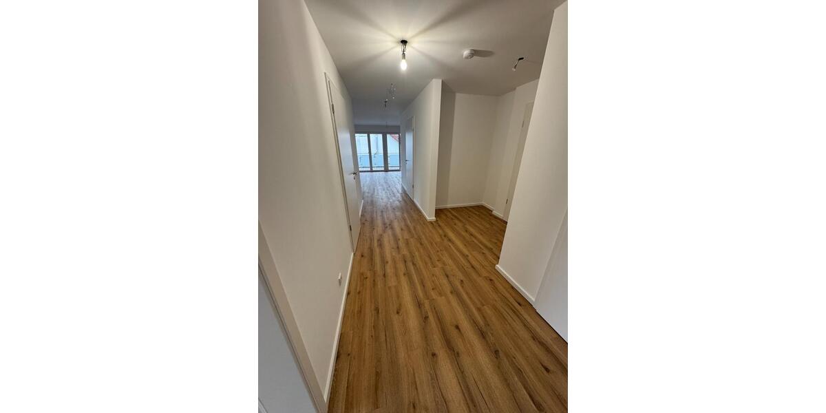 Etagenwohnung Neunkirchen-Seelscheid Seelscheid - 2 Zimmer, 100 m&sup2;, 1.350&euro; | Angebot:23845451