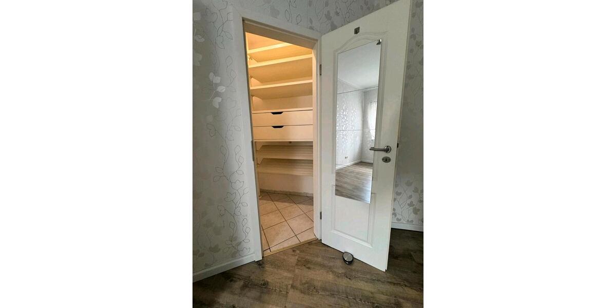 Einfamilienhaus Hennef (Sieg) - 5 Zimmer, 125 m&sup2;, 660.000&euro; | Angebot:26415034