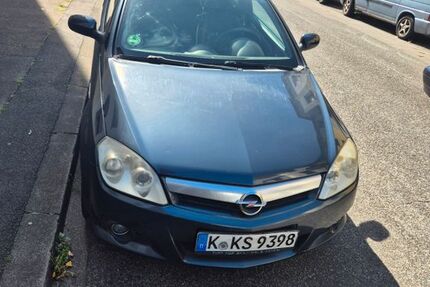 Opel Tigra 132.000 km 1.900 € Köln 51067
