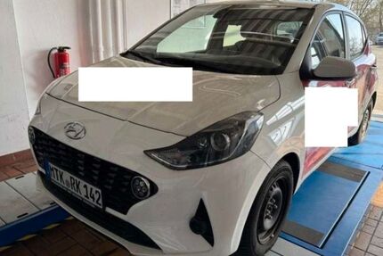 Hyundai i10 22.500 km 9.990 &euro; Oberwinter 53424