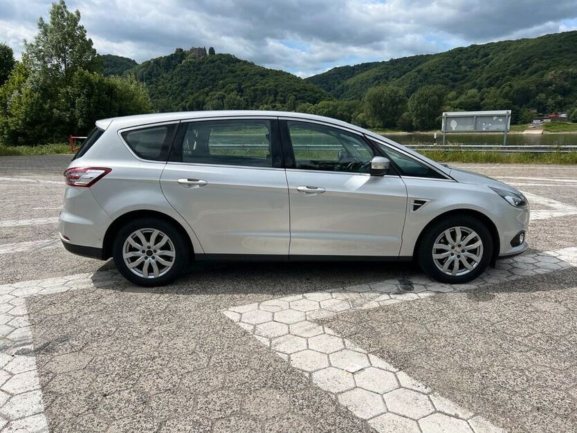 S-Max