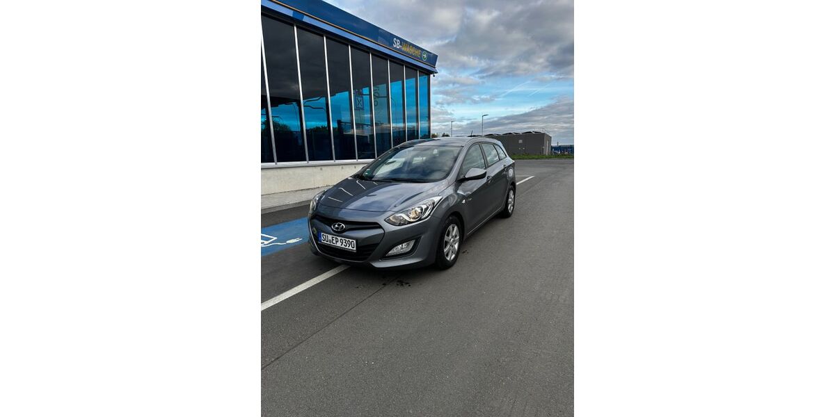 Hyundai i30 206.000 km 4.150 &euro; Bornheim 53332
