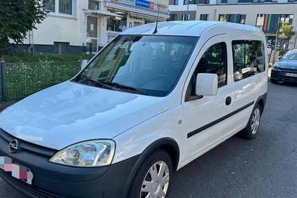 Opel Combo 118.750 km 4.500 &euro; köln 50739