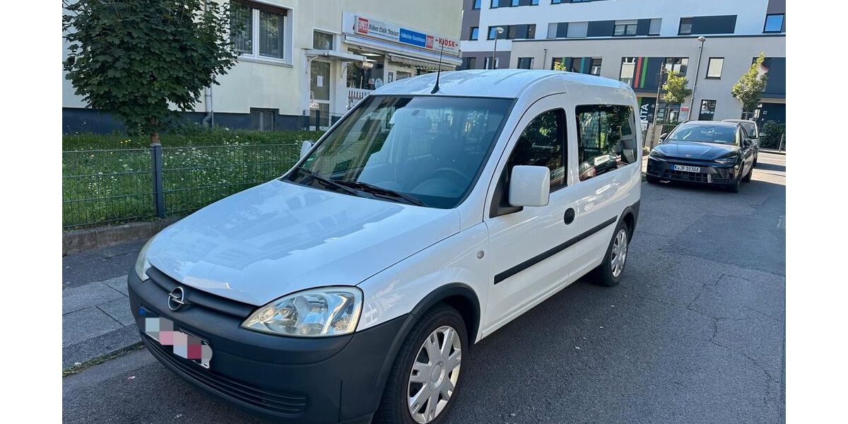 Opel Combo 118.750 km 4.500 &euro; köln 50739