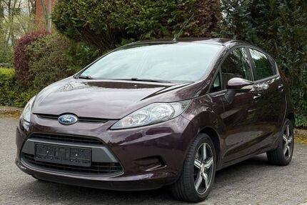 Ford Fiesta 63.000 km 5.390 &euro; Remagen 53424