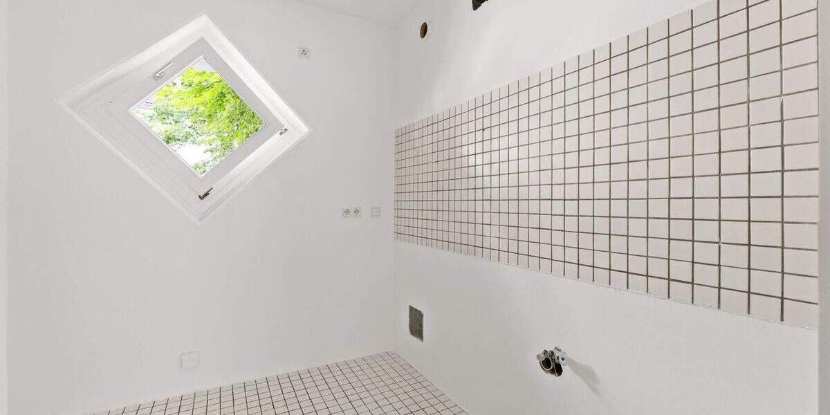 Etagenwohnung Bonn Beuel - 3 Zimmer, 100 m&sup2;, 449.000&euro; | Angebot:24822497