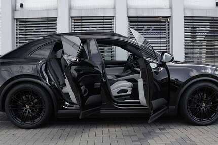 Porsche Macan 3.200 km 96.500 € Hürth (bei Köln) 50354