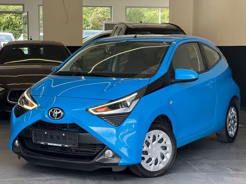 Aygo (X)