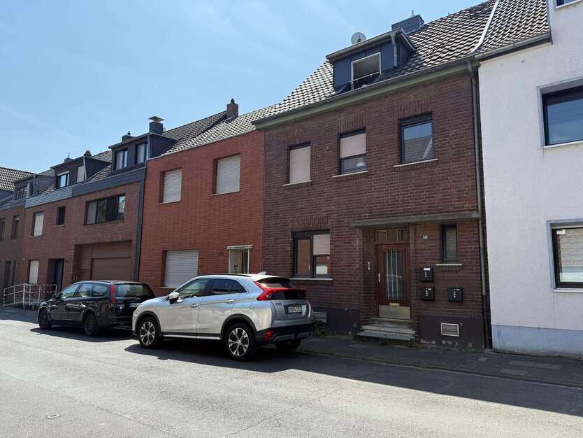 Haus zum Kaufen in Frechen 595.000 € 147.44 m²