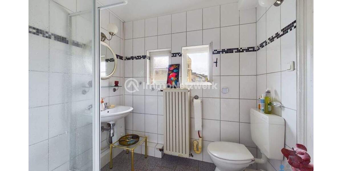 Mehrfamilienhaus, Wohnhaus Bonn / Südstadt Zentrum - 7 Zimmer, 223 m&sup2;, 1.195.000&euro; | Angebot:24802693