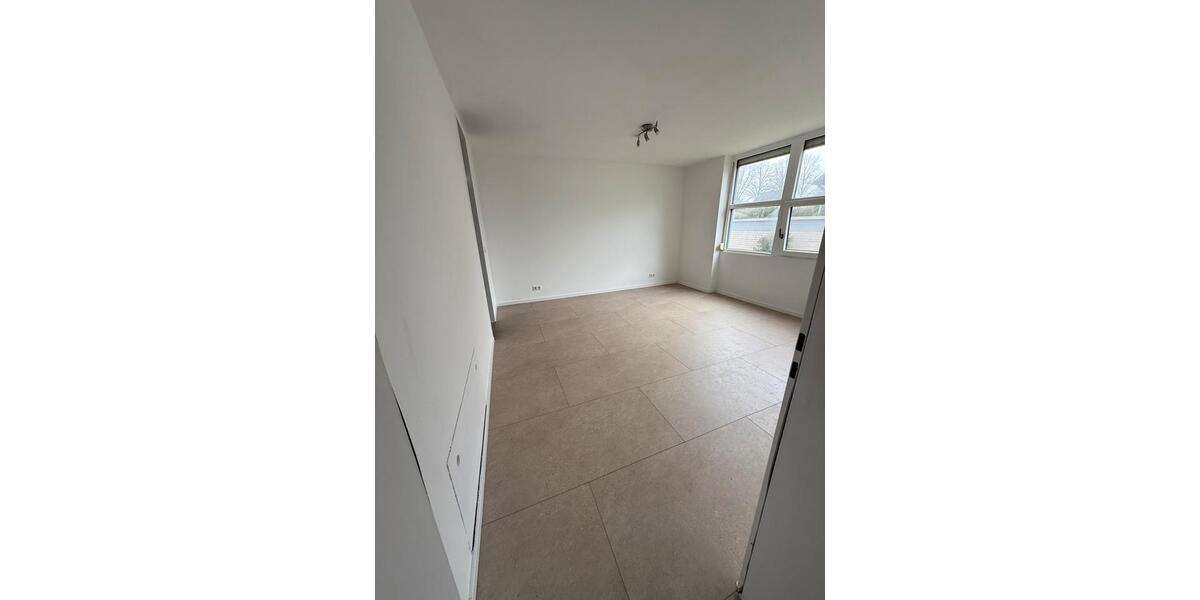 Erdgeschoßwohnung Sankt Augustin - 2 Zimmer, 80 m&sup2;, 1.290&euro; | Angebot:24837998