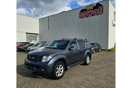Nissan Pathfinder DCI 4X4 AT TÜV 3.27 AHK 7 SITZER LEDER