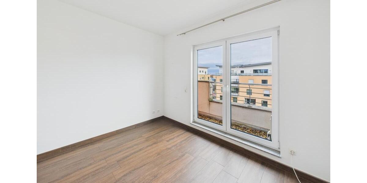 Maisonettenwohnung Hürth - 4 Zimmer, 150 m&sup2;, 2.350&euro; | Angebot:24816909