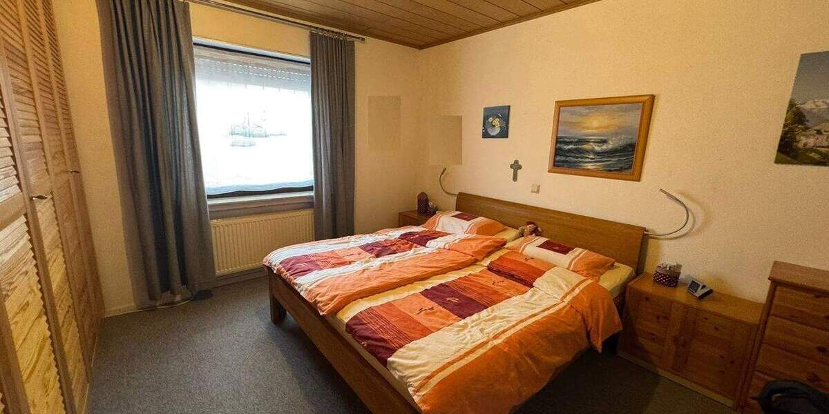 Einfamilienhaus Königswinter Oberpleis - 4 Zimmer, 113 m&sup2;, 450.000&euro; | Angebot:25898705
