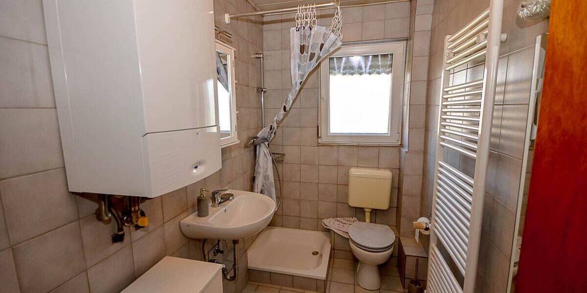 Mehrfamilienhaus, Wohnhaus Brühl - 8 Zimmer, 181 m&sup2;, 580.000&euro; | Angebot:26807171