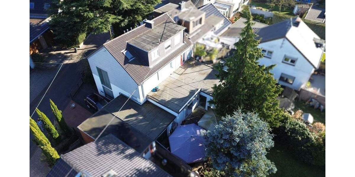 Mehrfamilienhaus, Wohnhaus Köln Rondorf - 6 Zimmer, 203 m&sup2;, 599.000&euro; | Angebot:25777084