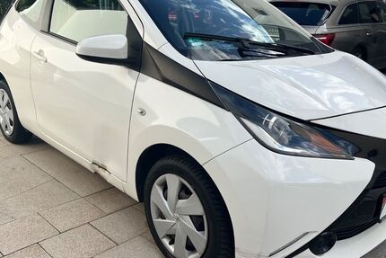 Toyota Aygo (X) 75.000 km 5.250 € Troisdorf (Nähe Köln/Bonn) 53844