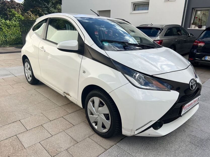 Toyota Aygo (X) 75.000 km 5.250 € Troisdorf (Nähe Köln/Bonn) 53844