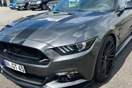 Ford Mustang 56.000 km 42.900 € Troisdorf (10 km Köln-Bonn Airport) 53842