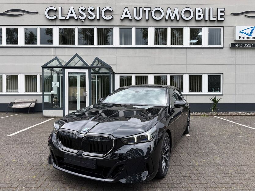 BMW 530 4.104 km 73.850 € Köln 50739
