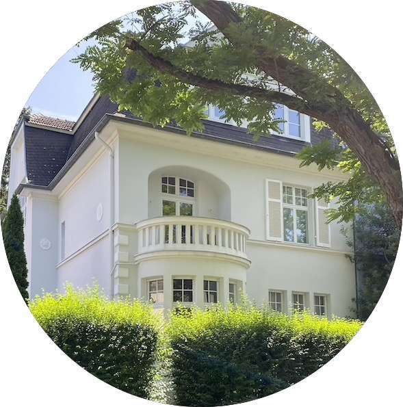 Haus zum Kaufen in Bonn 1.700.000 € 266 m²