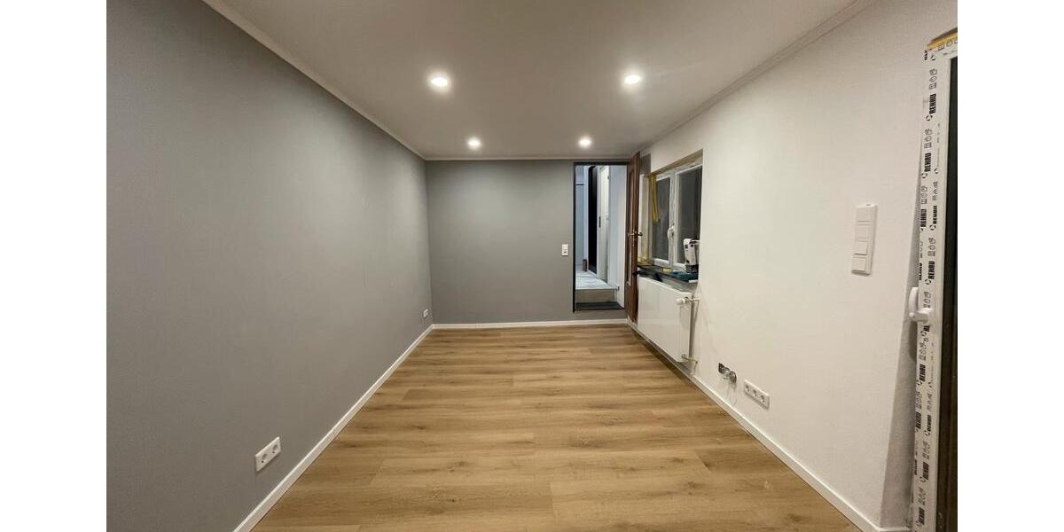 Reihenhaus Bonn Hardtberg - 9 Zimmer, 145 m&sup2;, 480.000&euro; | Angebot:27142036