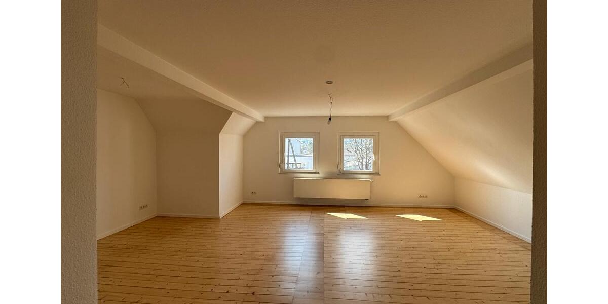 Maisonettenwohnung Bornheim - 3 Zimmer, 105 m&sup2;, 1.230&euro; | Angebot:25793345