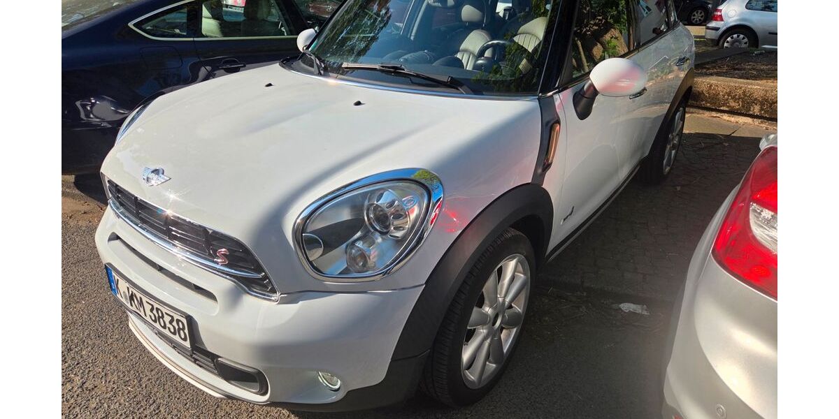 Mini Countryman S (Cooper) 94.800 km 10.000 &euro; Köln 50739