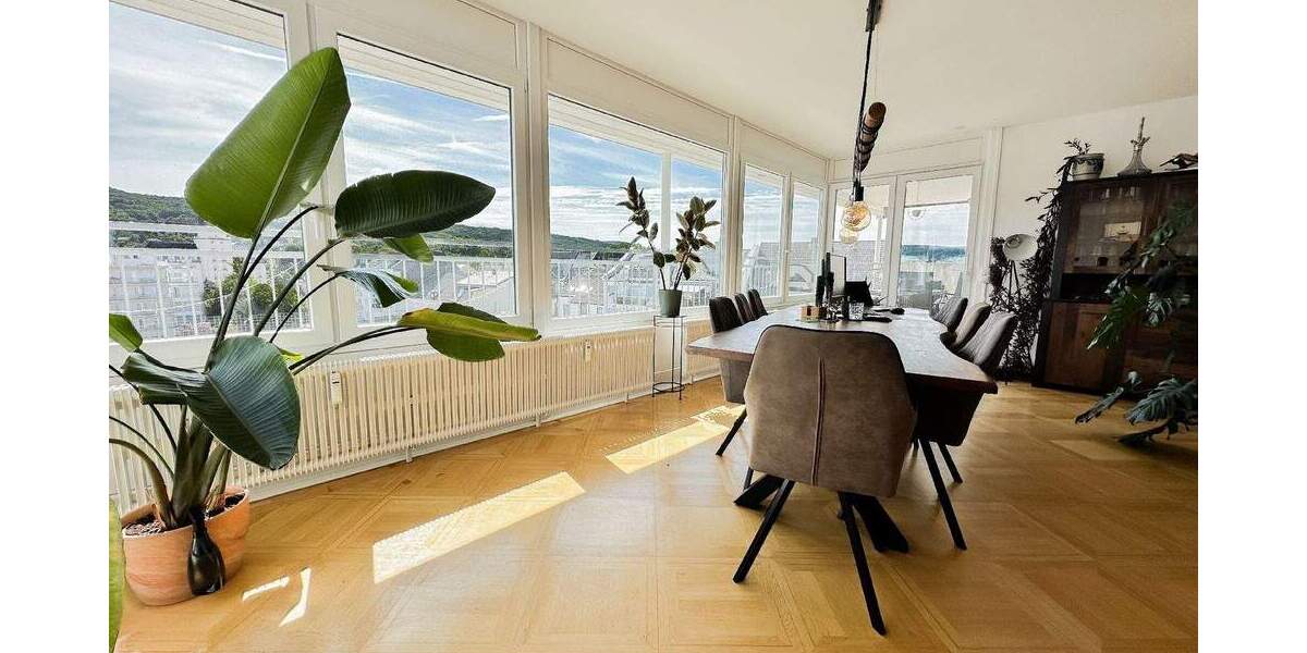 Etagenwohnung Bad Neuenahr-Ahrweiler Bad Neuenahr - 2 Zimmer, 126 m&sup2;, 1.260&euro; | Angebot:25742975