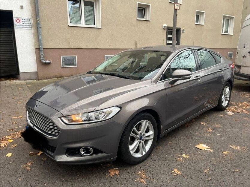Ford Mondeo 111.000 km 13.250 € Köln 50827