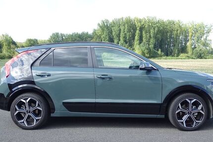 Kia Niro 19.980 km 29.900 € Köln 50769
