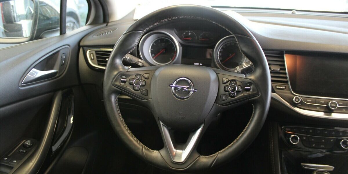 Opel Astra 1.4 - Navi - SHZ - 92.532 km 8.980 &euro; Euskirchen 53881