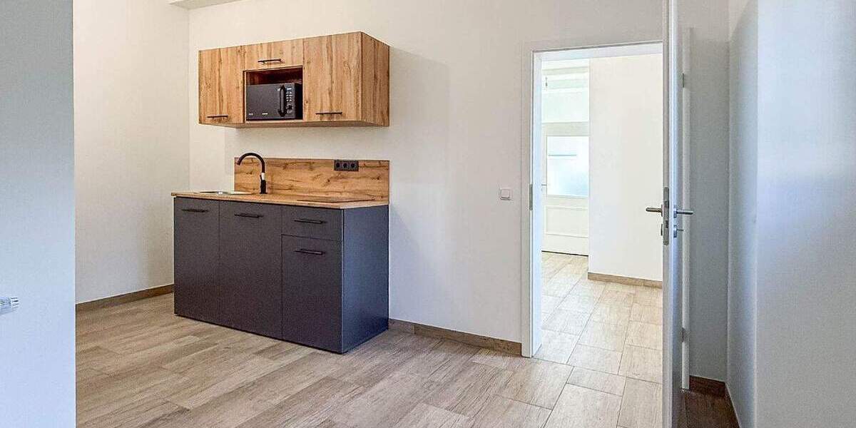 Gewerbeobjekt Overath Untereschbach - 6 Zimmer, 133 m&sup2;, 185.000&euro; | Angebot:24252029