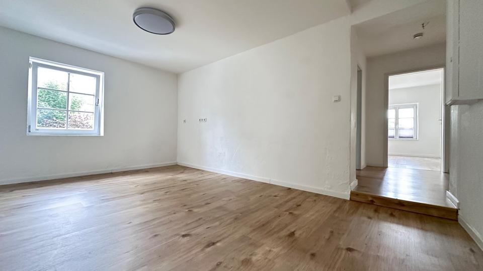 Bauernhaus, Landhaus Hennef (Sieg) - 5 Zimmer, 180 m&sup2;, 489.000&euro; | Angebot:26974000