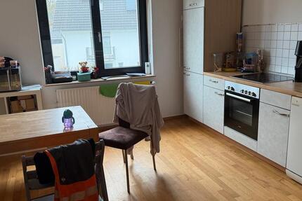 Wohnung Hennef (Sieg) - 3 Zimmer, 92 m&sup2;, 1.250&euro; | Angebot:25756653