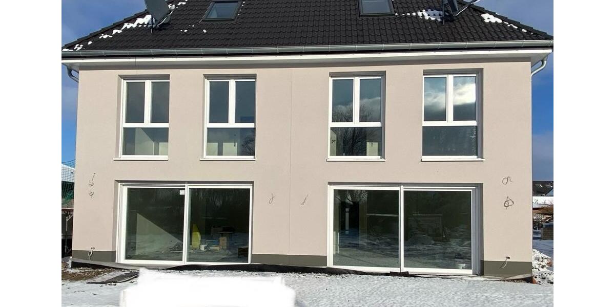 Doppelhaushälfte Erftstadt - 5 Zimmer, 152 m&sup2;, 1.995&euro; | Angebot:24617680