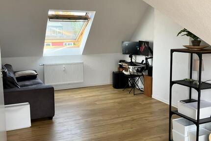 Wohnung Köln Rodenkirchen - 2 Zimmer, 52 m&sup2;, 981&euro; | Angebot:25894318